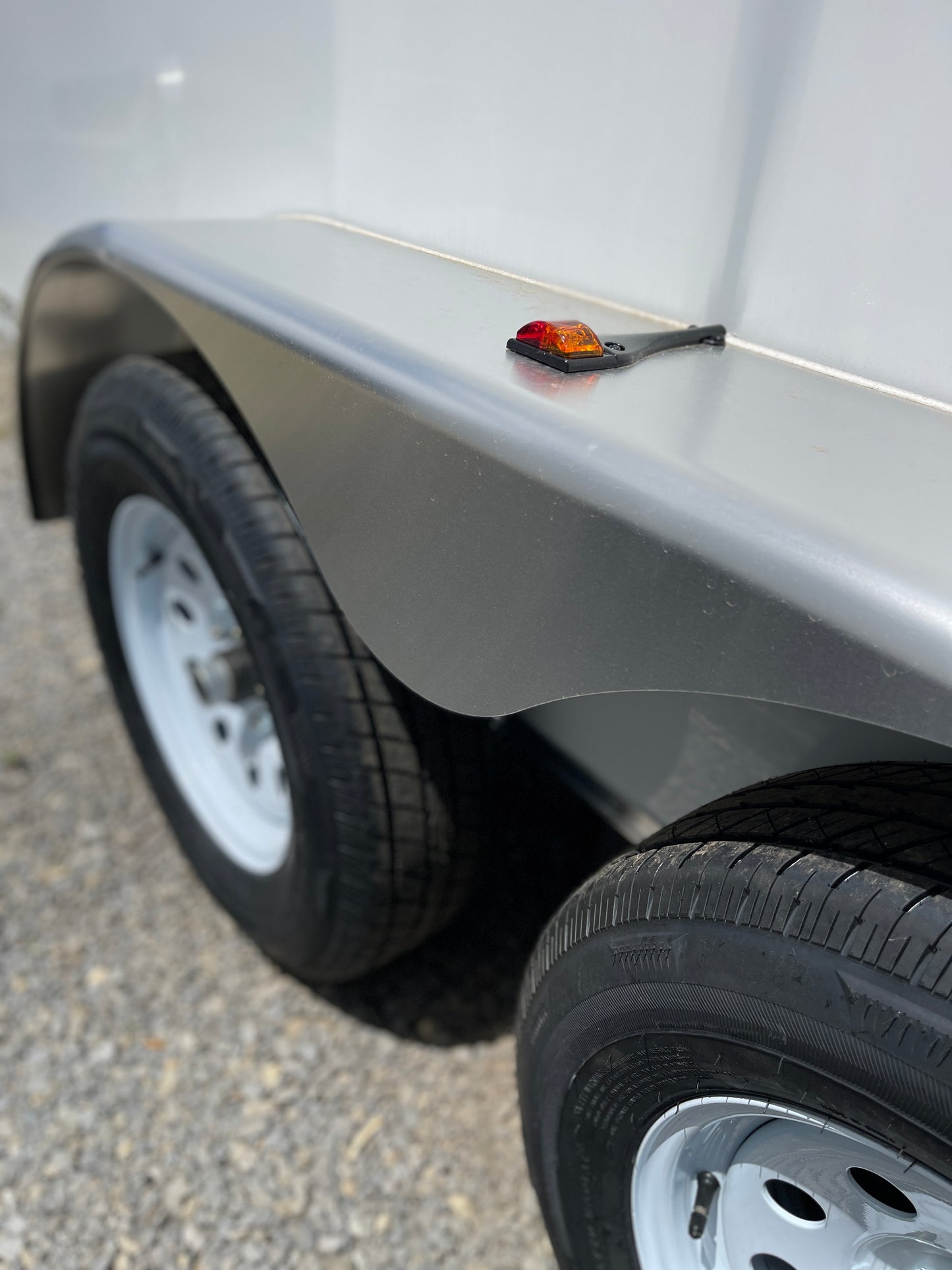 ALUMINUM TEARDROP TANDEM AXLE FENDER (9" X 72" X 18" X .063")